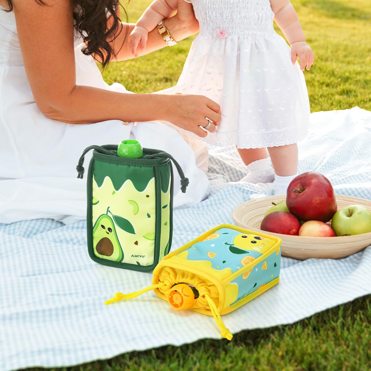On-the-go Food Pouch Cooler，Insulated Sleeve for Keeping Pouches Cool 